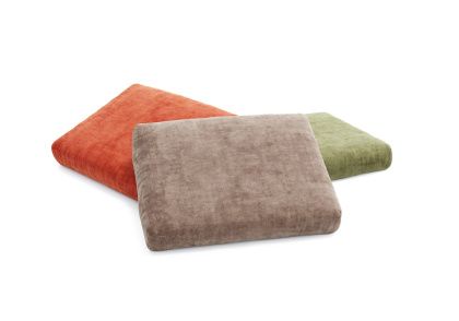 Подушка из цельной пены, цельнокроеная, со съемным чехлом, 65/50/10