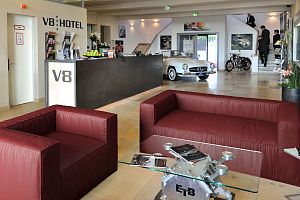 Диваны Фри из экокожи на заказ, бескаркасная мебель Гливер, изготовление от 14 до 30 рабочих дней 