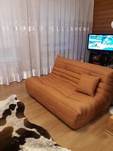 Обустройство лаундж зон в квартире. Качественные низкие диваны. Отзыв о преобразовании пространства с фото. 5/5.