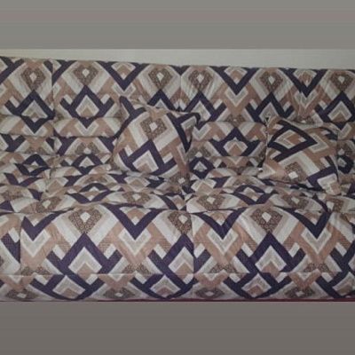 Купить диван из пенополиуретана: отзыв о надежности бескаркасной мебели. Фото и оценка 5 звезд.