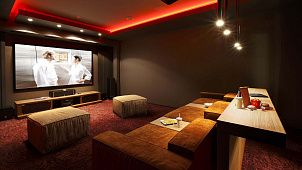 Диваны для домашнего кинотеатра, Диван Фри