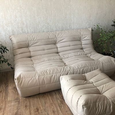 Мебель для организации домашнего кинотеатра. Отзыв о комфорте просмотра с фото. Рейтинг 5/5.