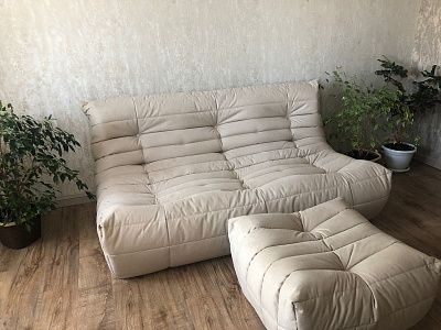 Мебель для организации домашнего кинотеатра. Отзыв о комфорте просмотра с фото. Рейтинг 5/5.