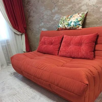 Изготовление бескаркасной мебели на заказ. Фото результата и отзыв клиента с оценкой 5/5.