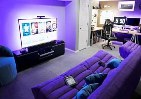 Мягкий и долговечный диван ДеФранс для лаунж зоны, по цене от производителя