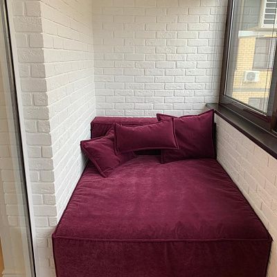 Купить бескаркасный диван недорого от производителя. Отзыв о выгоде и качестве с фото. 5 звезд.