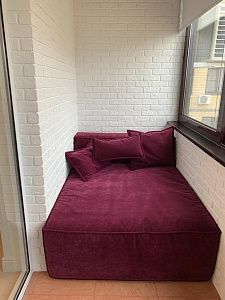 Купить бескаркасный диван недорого от производителя. Отзыв о выгоде и качестве с фото. 5 звезд.