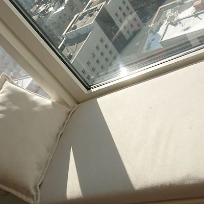 Матрасики на подоконник: отзыв о упругости и долговечности. Фото и рейтинг 5 звезд.