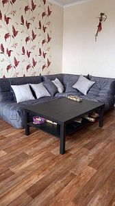 Небольшой модульный диван для малогабаритной квартиры. Отзыв о экономии пространства с фото. 5/5.