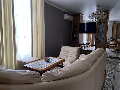 Купить удобное и качественное кресло для чтения и отдыха недорого. Отзыв о выгодной покупке с фото. 5/5.