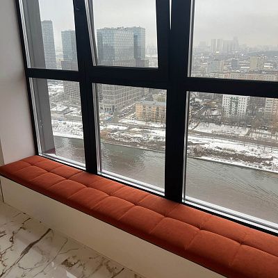 Матрасик на подоконник в современном интерьере дома. Реальный отзыв с фото и рейтингом 5 звезд.