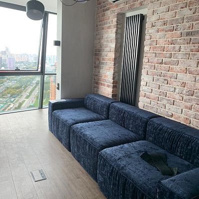 Удобный диван для организации домашнего кинотеатра. Отзыв о комфорте просмотра с фото. 5/5