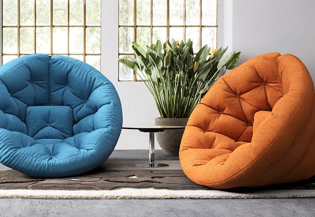Кресло на заказ, кресло футон Оустер голубого и оранжевого цвета в гостиной
