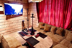 Бескаркасный диван Фри песочного цвета с подушками для кальянной