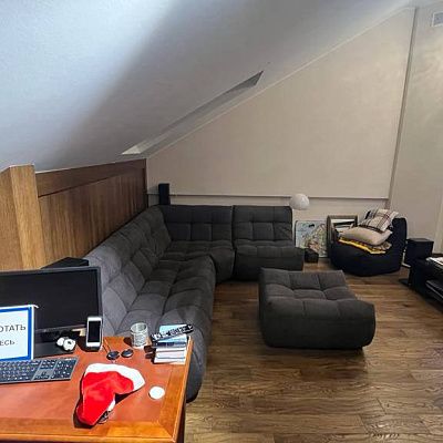 Мягкий модульный диван для гостиной: отзыв о уюте с фото и рейтингом 5/5