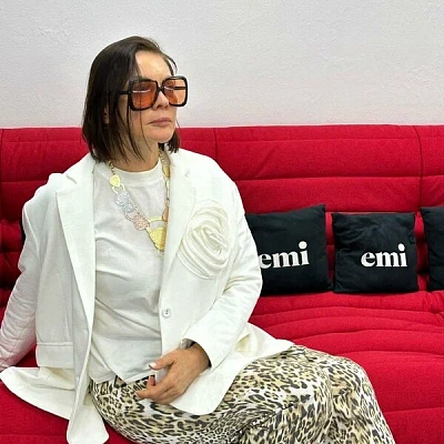 Купить диван из пенополиуретана: отзыв о надежности бескаркасной мебели. Фото и оценка 5 звезд.