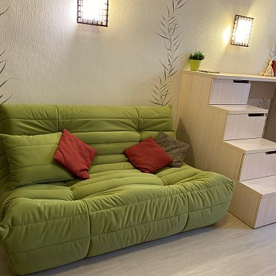 Купили бескаркасный диван: отзыв о первом впечатлении и после использования. Фото в гостиной. 5 звезд.