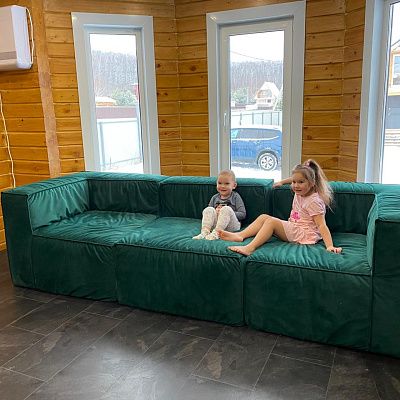 Купили очень мягкий диван для релакса. Отзыв с фото и оценкой 5/5.