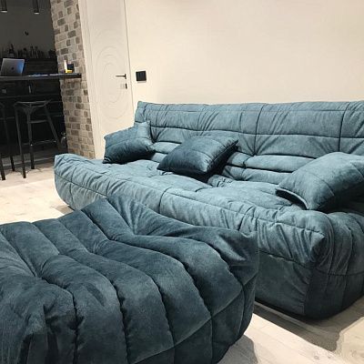 Маленький бескаркасный диван для кухни. Отзыв о компактности с фото. 5/5.