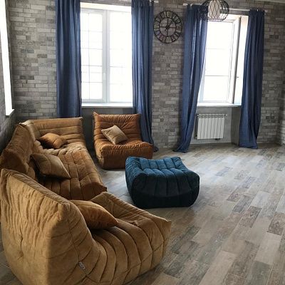 Бескаркасная мягкая мебель для современной квартиры. Отзыв с фото и оценкой 5/5.