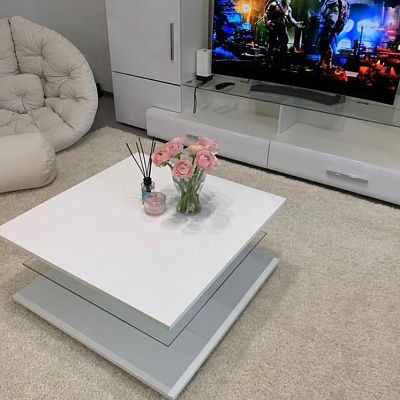 Мягкое кресло с подставкой для ног: отзыв о комфорте. Фото в гостиной. 5/5.