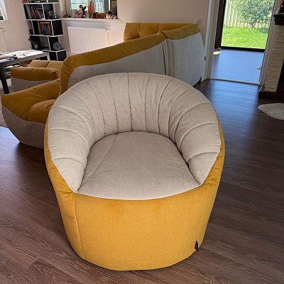 Бескаркасная мебель из пенополиуретана. Фото, подтверждающее качество, и отзыв на 5 звезд.