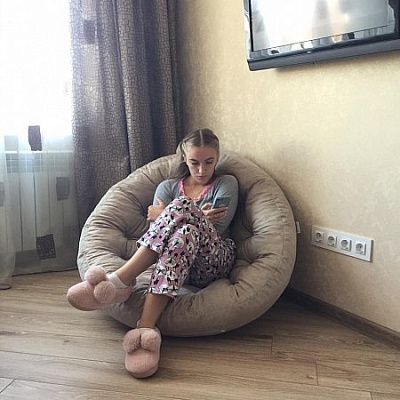 Реальные отзывы о бескаркасном кресле: фото в интерьере и оценка 5 звезд