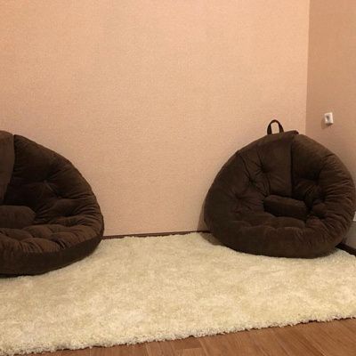 Удобное и качественное кресло для отдыха и чтения: отзыв и фото в интерьере. 5 звезд.