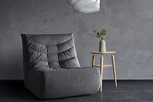Серое бескаркасное кресло Смайл из велюра от Gliver