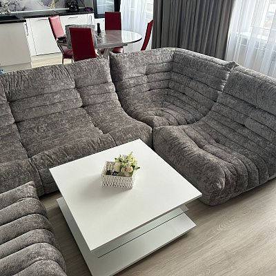Бескаркасная мягкая мебель для современной квартиры. Отзыв с фото и оценкой 5/5.