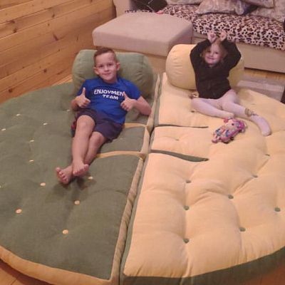  Лежанка в гостиную вместо дивана. Отзыв о нестандартном решении с фото. Рейтинг 5 звезд.