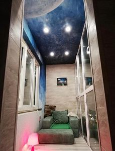 Кресло лаунж для полноценного отдыха. Отзыв с фото в зоне релакса. Высшая оценка 5 звезд.