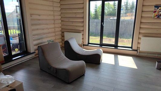 Мягкий кресло-шезлонг для релаксации. Отзыв о комфорте с фото. Рейтинг 5/5.