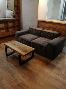 Диван для просмотра фильмов в домашнем кинотеатре. Отзыв о комфорте с фото и рейтингом 5/5