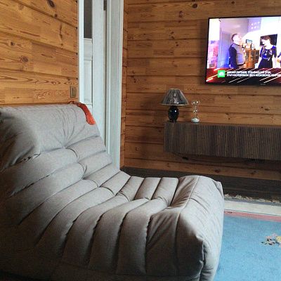 Модули для дивана: отзыв о качестве и совместимости. Фото в интерьере. 5 звезд.