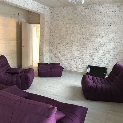 Купить кресло для чтения книг в интернет-магазине. Отзыв о качестве с фото. Рейтинг 5 звезд.