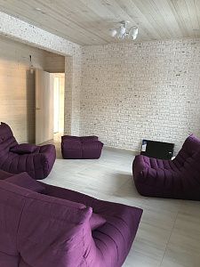 Купить кресло для чтения книг в интернет-магазине. Отзыв о качестве с фото. Рейтинг 5 звезд.