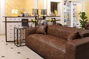 Офисный модульный диван Фри коричневого цвета