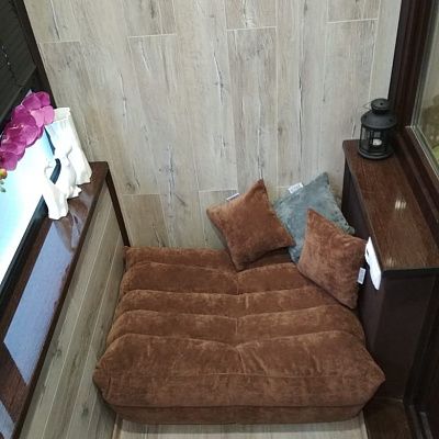 Пуф-лежак для балкона или террасы. Отзыв о комфорте с фото. 5 звезд.