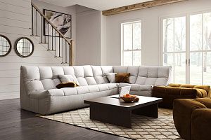 Диван ДеИтали белого цвета в интерьере гостиной