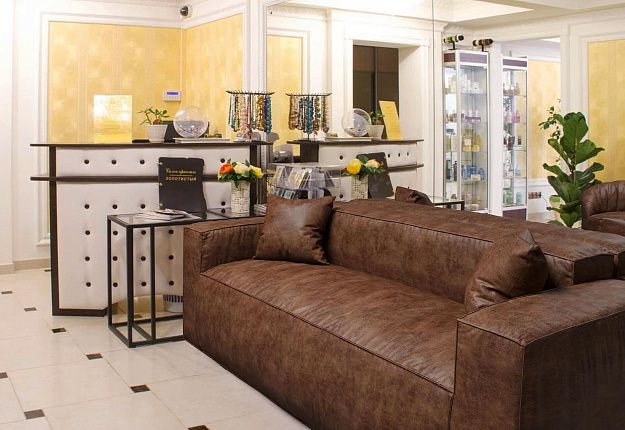 Компактный диван Фри из экокожи для офиса 