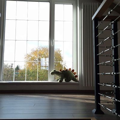 Серый матрасик на подоконник к детскую комнату, мягкий матрас для игровой зоны. Отзыв о качестве от клиента, рейтинг 5 звезд. 