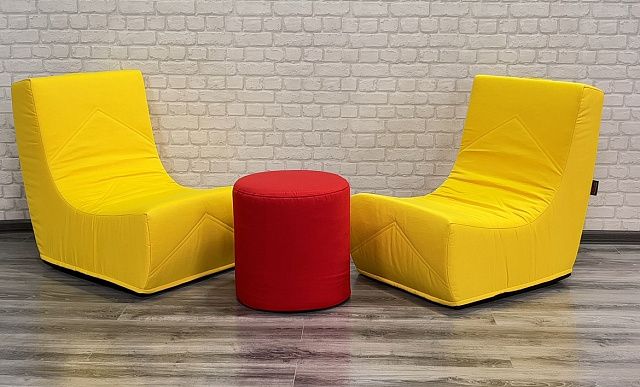 Большой выбор цветов для обивки кресла Кампо на заказ