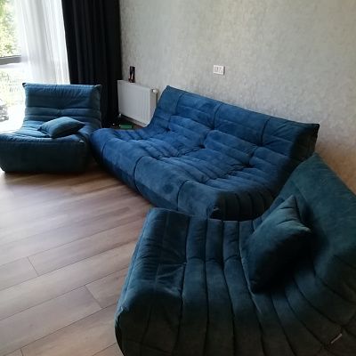 Купили очень мягкий диван для релакса. Отзыв с фото и оценкой 5/5.