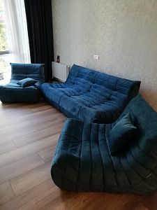 Купили очень мягкий диван для релакса. Отзыв с фото и оценкой 5/5.